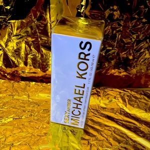 Sexy Amber Michael Kors